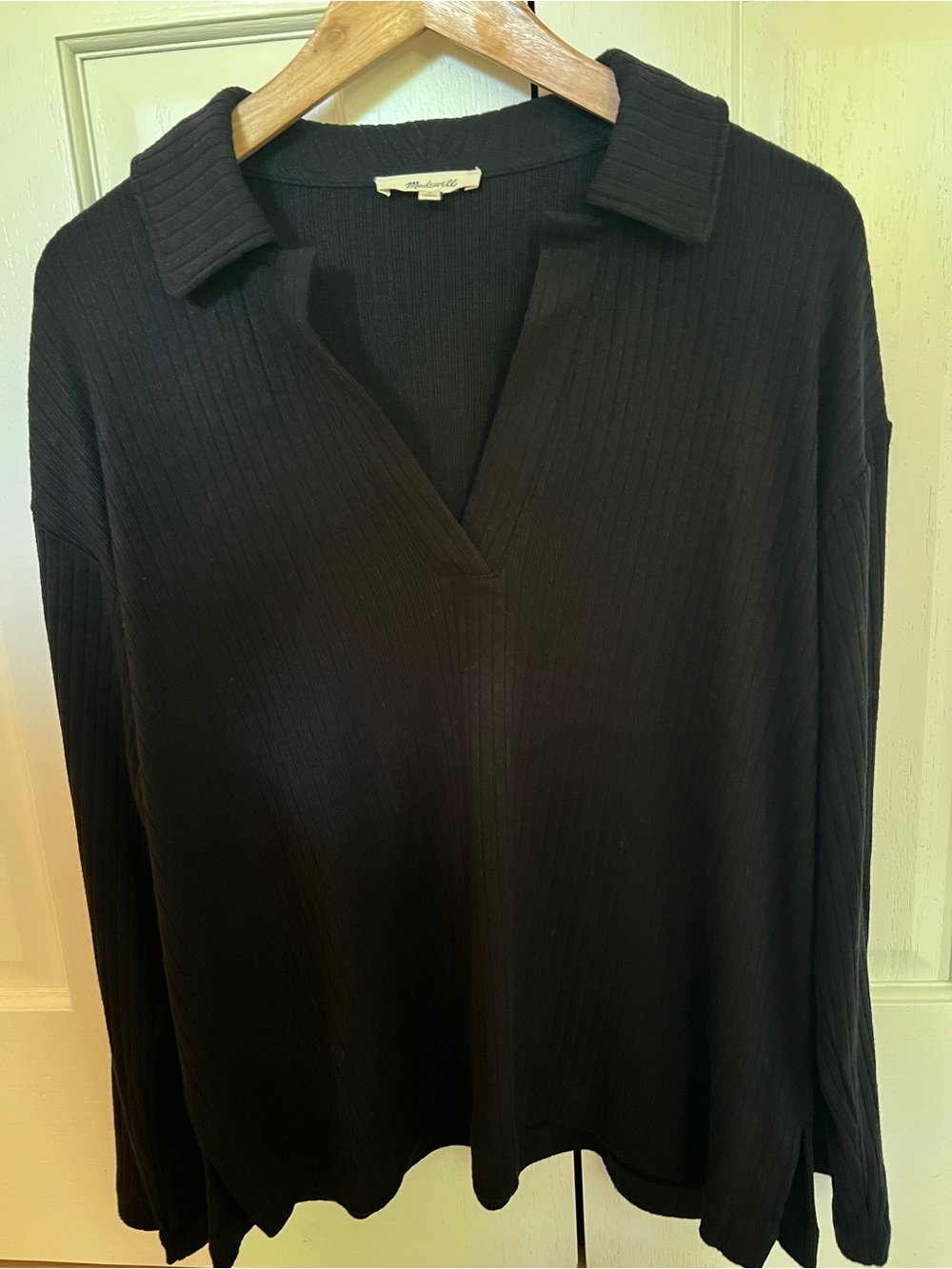 Madewell Black Ribbed V-Neck Collared Long Sleeve Top